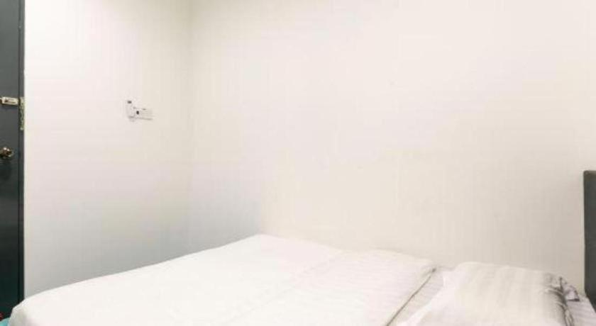 Spot On 89726 Capsule Inn Kota Kinabalu Exterior photo